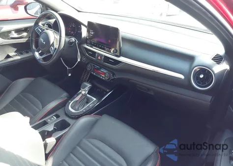 2024 Kia Forte Gt из США, поврежденный, VIN 3KPF44AC5RE688211